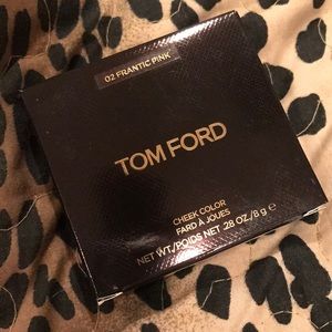 Tom Ford cheek color (02 Frantic Pink)